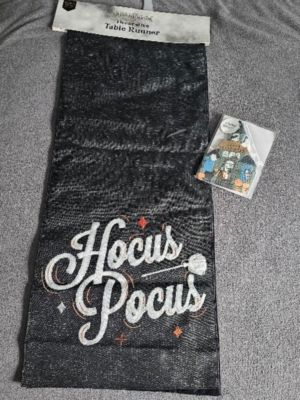 NEW Halloween Table Runner and Haunted House Napkins
